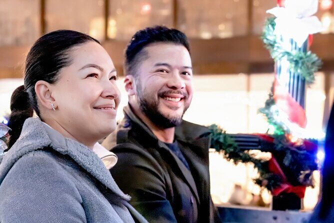 North Pole Express Bus Tour NYC Christmas Lights Experience - Authentic Insights from Reviewers