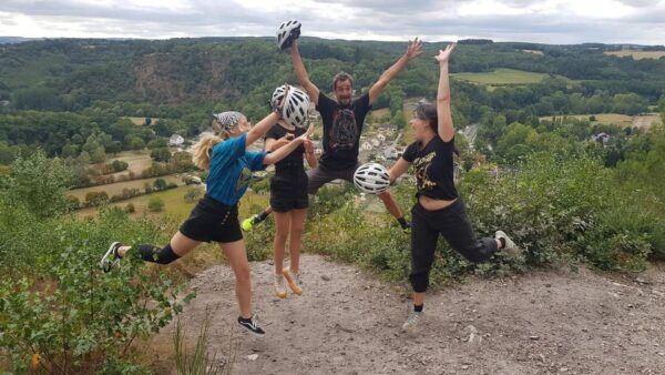 North Sarthe Cycling ! - Participant Requirements and Restrictions