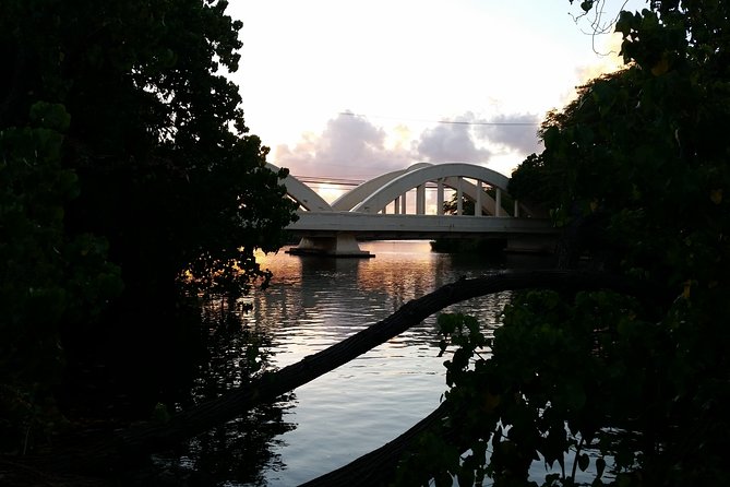 North Shore Stand-Up Paddleboard Lesson - Directions