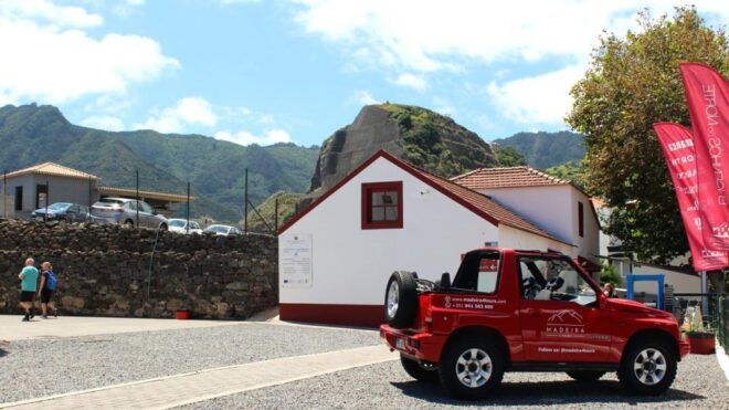 North Side Express (S. Vicente, Seixal & Porto Moniz) - Tour Description