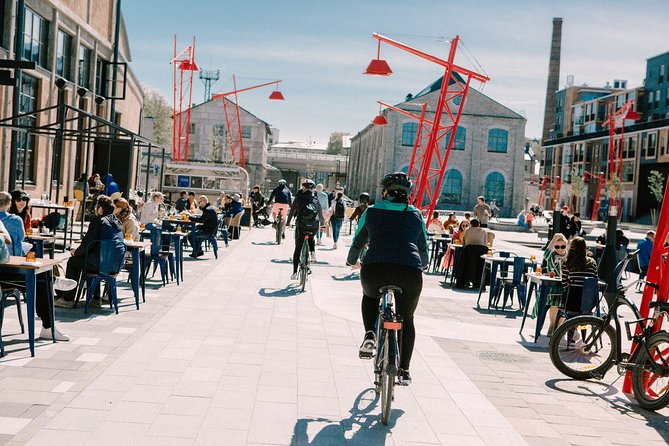 North Tallinn Guided Bike Tour - Tour Overview