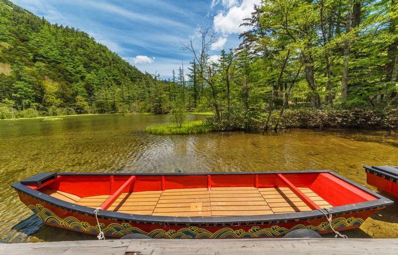 Northern Alps Scenic View - Kamikochi Day Trip: Kappa Bridge, Taisho Pond, Azusa River Light Hike (Round trip from Nagoya) - Is this Nagoya to Kamikochi day trip for you?