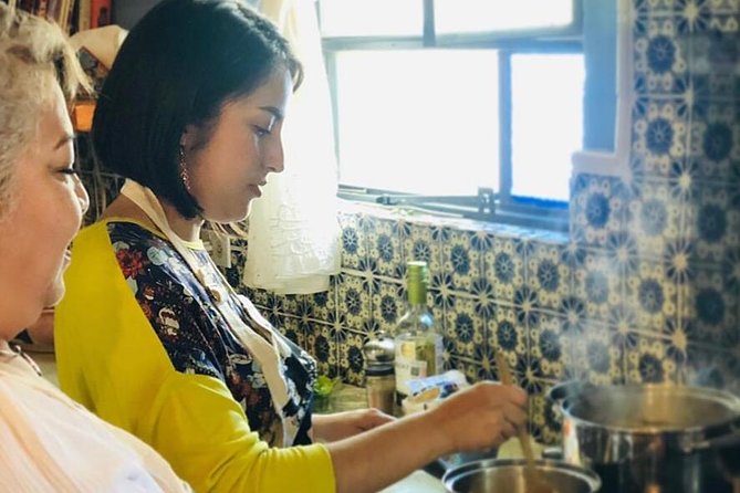 Northern Cuisine - Inclusions: Kitchen Equipment and Aprons