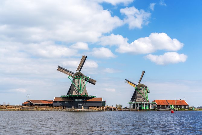 Northern Highlights Tour: Visit 4 Magnificent Places From Amsterdam - Zaanse Schans: Windmills, Tulips, and More