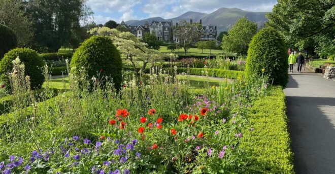 Northern Lake District: Keswick Through The Ages Audio Tour - Tour Access and Features