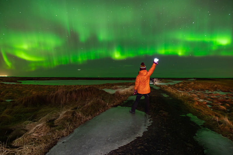 Northern Lights and Stars Bus Tour from Reykjavik - Camera tips, with realistic expectations