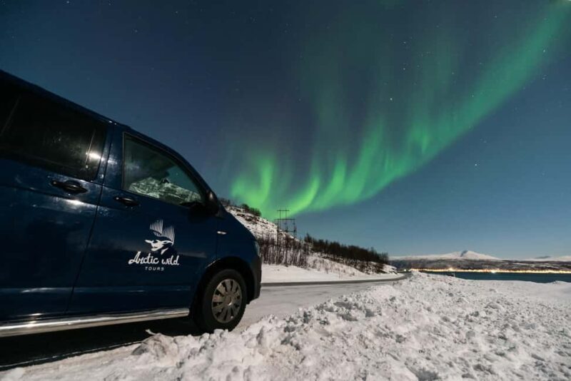 Northern Lights Chase by Minivan with Meal & Photos - Good To Know