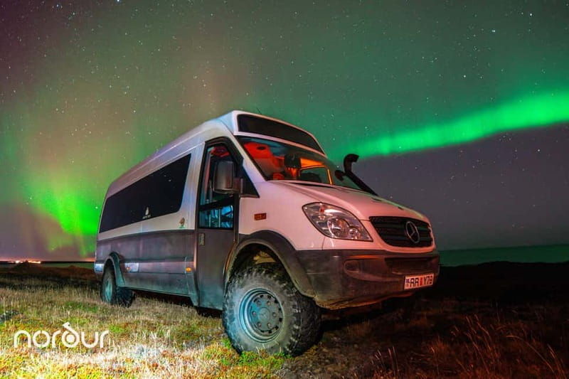 Northern Lights & Hot Choco: Private 4x4 Tour from Reykjavik - Good To Know