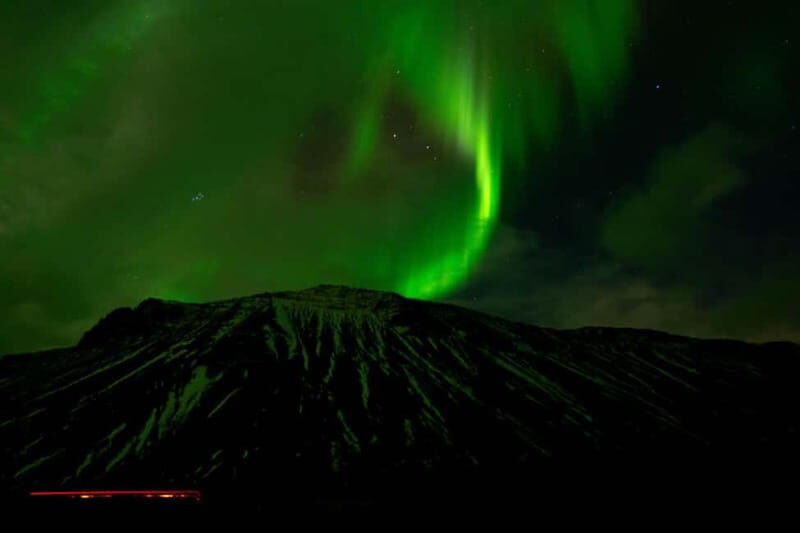 Northern Lights & Hot Choco: Private 4x4 Tour from Reykjavik - Pricing and Value