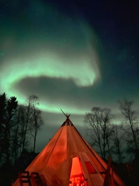 Northern Lights Hunting From the Bed /Aurora Igloo Overnight - Booking and Pricing Details