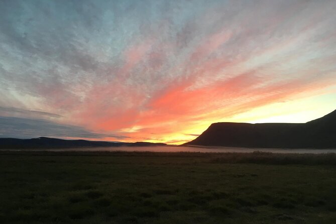 Northern Lights Midnight Adventure From Reykjavík - What to Expect on the Tour