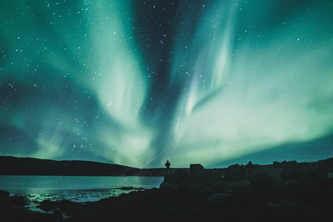 Northern Lights Minibus Chase Lofoten - Cancellation Policy and Weather Conditions