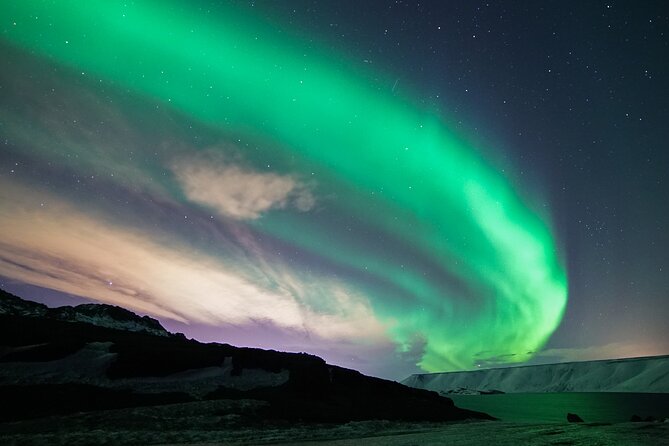 Northern Lights Minibus Tour From Reykjavik Including Free Photos - Reviews of the Northern Lights Minibus Tour