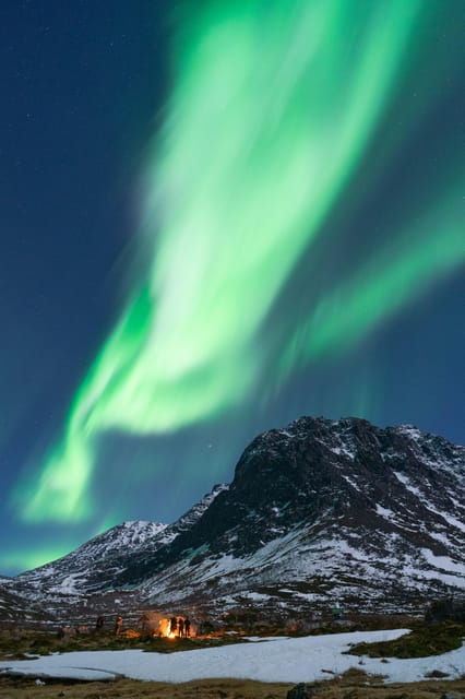 Northern Lights Tour With Campfire, Snacks and Videos - Pricing and Booking