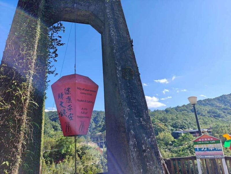 Northern Taiwan Private Adventure: Yehliu, Jiufen, & Pingxi - The Sum Up: Who Is This Tour Best For?