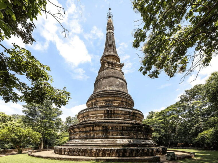 Northern Wonders: Temples & Doi Suthep Tour With Driver - Wat Chedi Luang