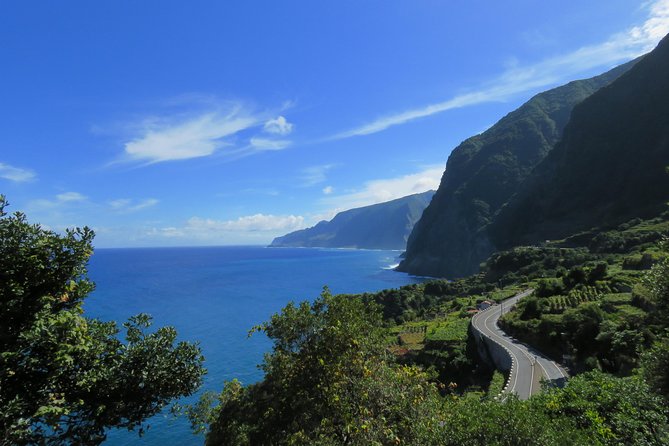 Northwest Terraces and Volcanic Pools 4x4 Full Day Tour - Volcanic Pools Experience