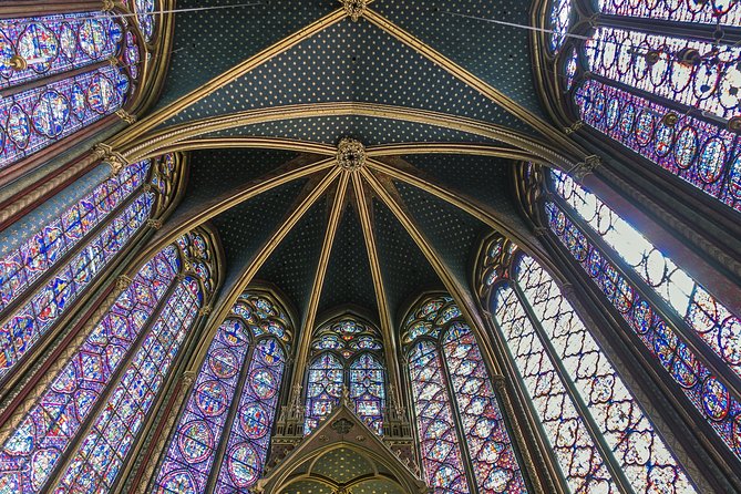 Notre Dame and Sainte Chapelle Private Tour - Skip the Line & Local Expert Guide - Meeting Point and Pickup
