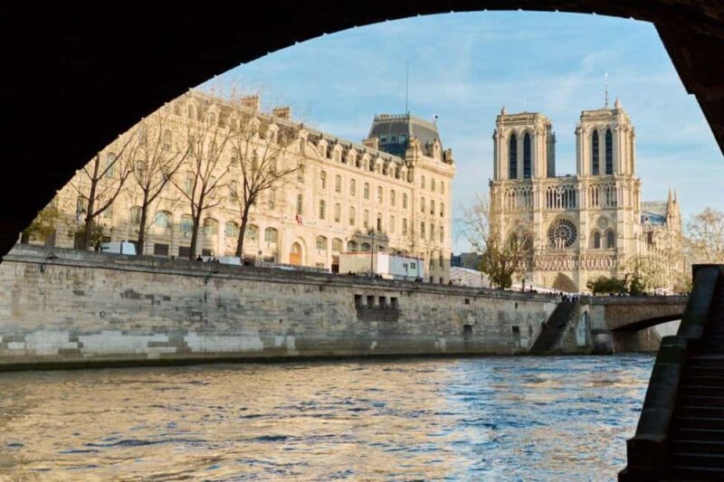 Notre Dame Cathedral :Reserved Access, Cruise & Outside Tour - Good To Know