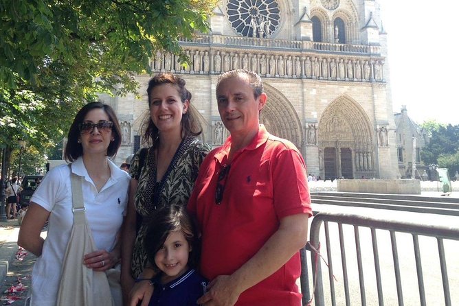 Notre Dame Quartier & Ile De La Cité Private 2-Hour Walking Tour in Paris - Booking Process