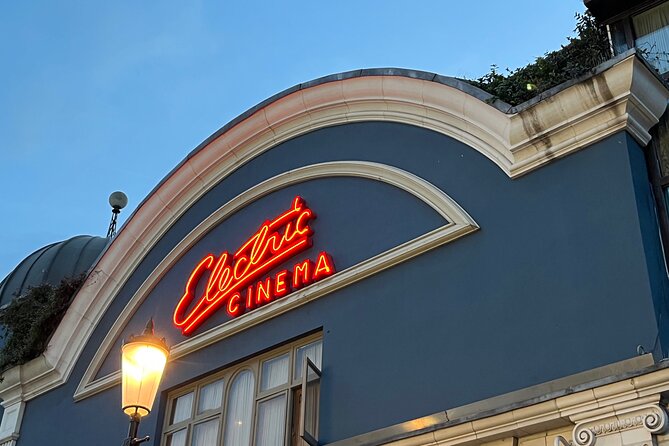 Notting Hill Walk Celebrities and Film Locations - Walking Tour Tips and Recommendations