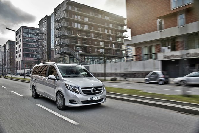 Nottinghamshire to London Heathrow Airport (LHR) Luxury Transfers - Pricing and Guarantee