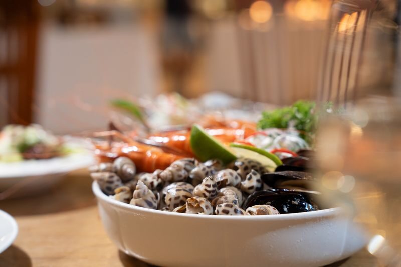 Novotel Phu Quoc Resort - Lobster and Seafood Buffet Dinner - What the lobster option changes