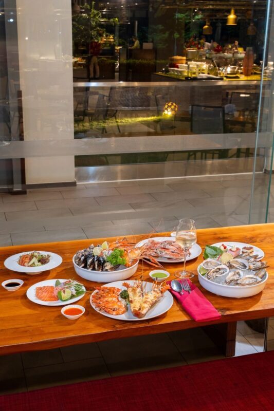 Novotel Phu Quoc Resort - Lobster and Seafood Buffet Dinner - Should you book it?
