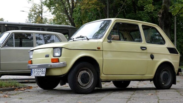 Nowa Huta Vintage Cars Ride & Cold War Era Guided Tour - Tour Highlights
