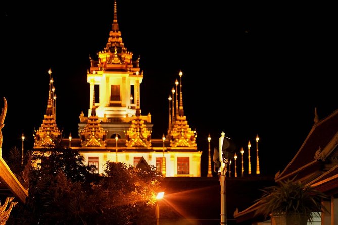 NR-01 Yot Se Special Night Ride to Try Michelin Thai Street Food - Indulge in Mouthwatering Local Delicacies