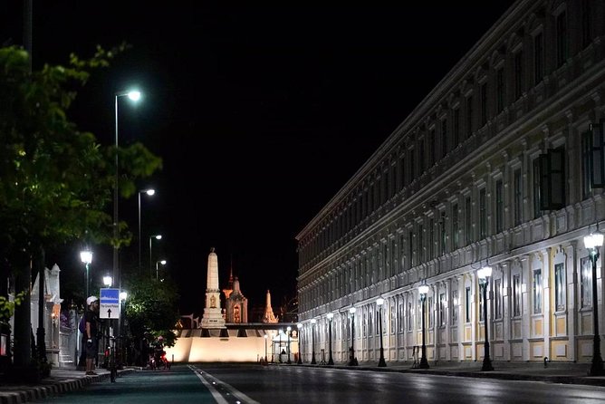 NR-02 Kohrattanakosin Old Town Cycling With Loha Prasat, the Giant Swing and More. - Highlights of Kohrattanakosin Old Town