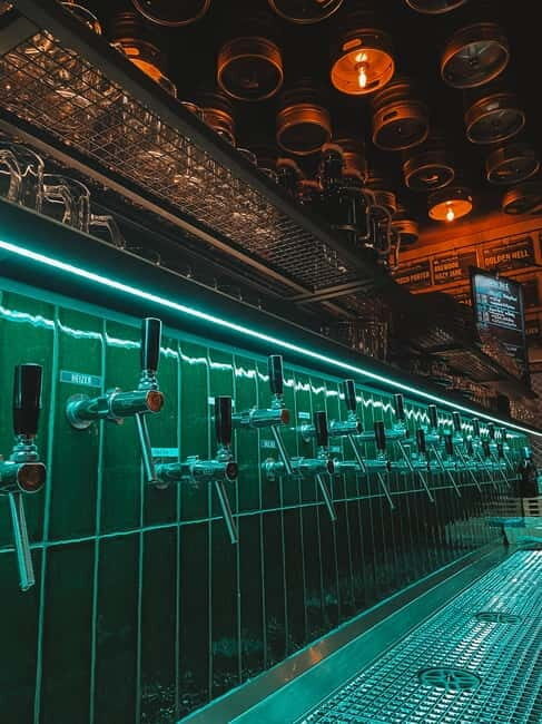 Number by number to Leipzig legend: the bingo evening with heart & home! - The Experience: A Fun Twist on Leipzig’s Charm