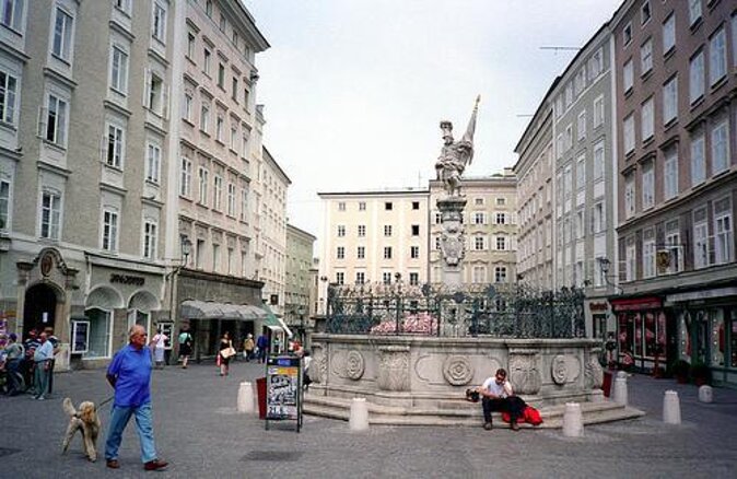 Nuns and Nazis Walking Tour in Salzburg - Tour Overview