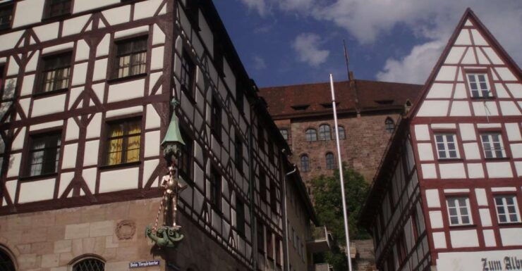 Nuremberg: 1.5-Hour Private Tour Through Historical Old Town - Tour Experience