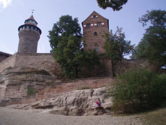 Nuremberg: 1.5-Hour Private Tour Through Historical Old Town - Citys Contributions