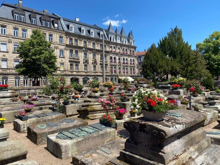 Nuremberg: 3-Hour St. Johannis Food Tour in German - Experience Highlights