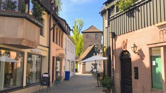 Nuremberg: Along Pegnitz Through Old Town Self-Guided Tour - Starting Point and Route