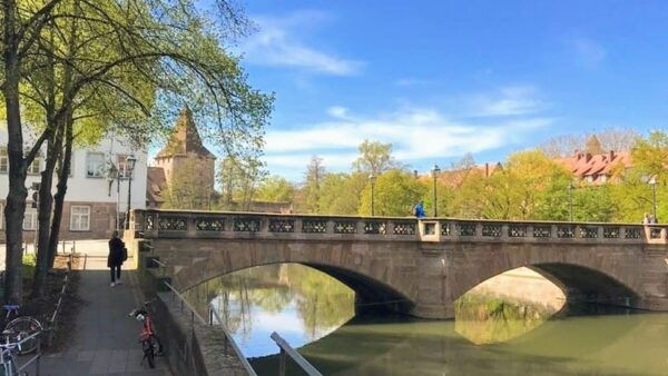Nuremberg: Along Pegnitz Through Old Town Self-Guided Tour - Discovering Old Town Charm