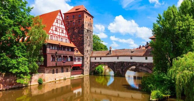 Nuremberg: Insta-Perfect Walk With a Local - Tips for Your Walk