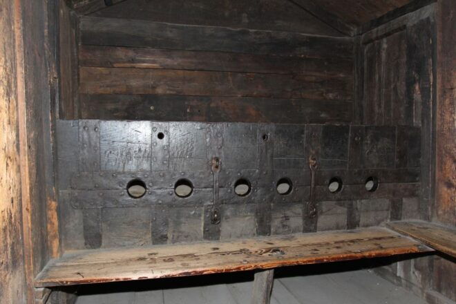 Nuremberg: Medieval Dungeons Guided Tour - Inclusions and Restrictions