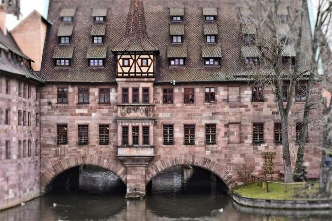 Nuremberg - Old Town Historic Walking Tour - Tour Guide Information