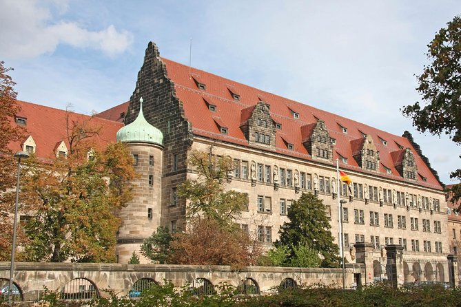 Nuremberg Private Driving Tour With Old Town, Rally Grounds, and Courthouse - Reviews