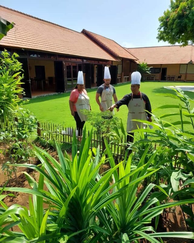 Nusa dua: Balinese Cooking Class with Herb Garden Visit - Authenticity and Cultural Connection