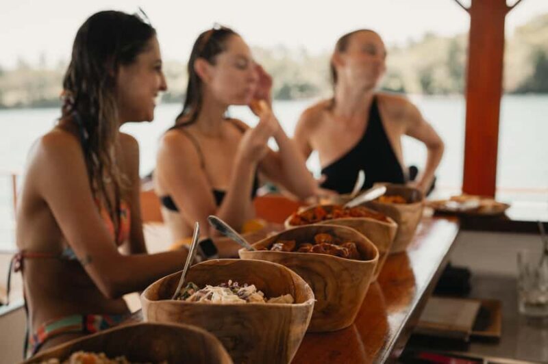 Nusa Lembongan: 4-in-1 Half-Day Catamaran Snorkeling Cruise - Authentic Insights from Travelers