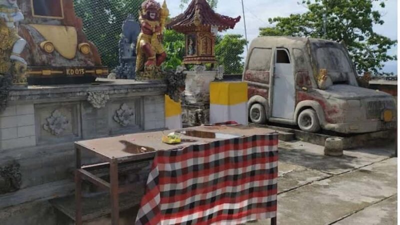 Nusa Penida: East, West, or Snorkeling Tour with Guide - Combining East and West: The Full-Day Experience