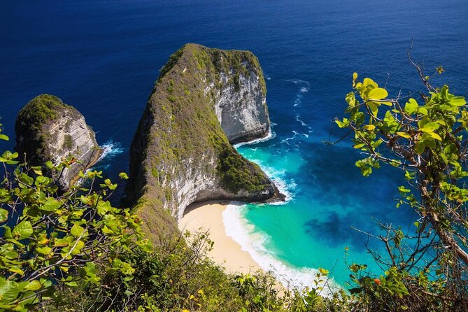 Nusa Penida Island Discovery Catamaran Tour - Tour Details