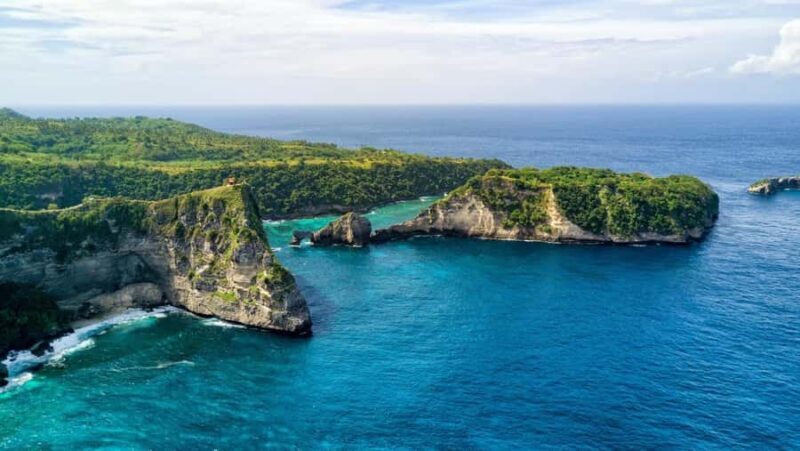 Nusa Penida: West and East Full-Day Tour with Guide - Diamond Beach: White Sands & Limestone Cliffs