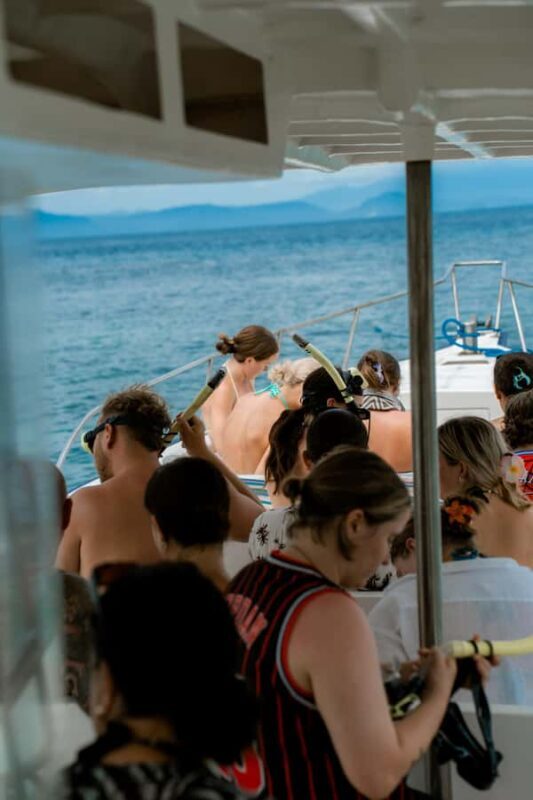Nusa Penida:West Land Tour & Manta Bay Snorkeling with Lunch - Guides and Service Quality