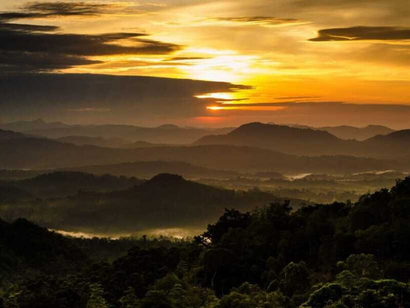 Nuwara Eliya to Summit Bliss: Adams Peak Overnight Hike - The Sum Up