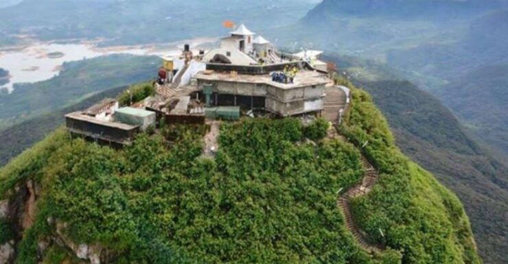 Nuwara Eliya to Summit Bliss: Adams Peak Overnight Hike - Inclusions and Experience Highlights